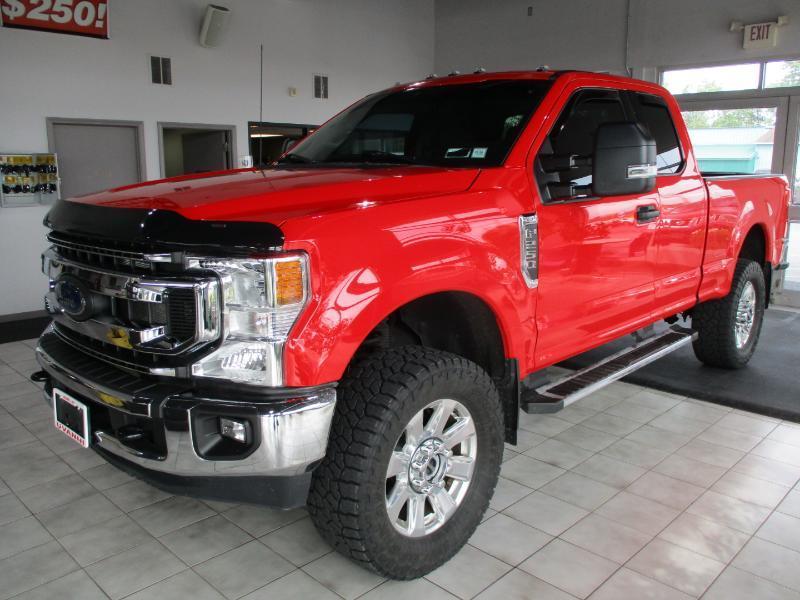 Ford F-250 SD XLT SuperCab 4WD 2022