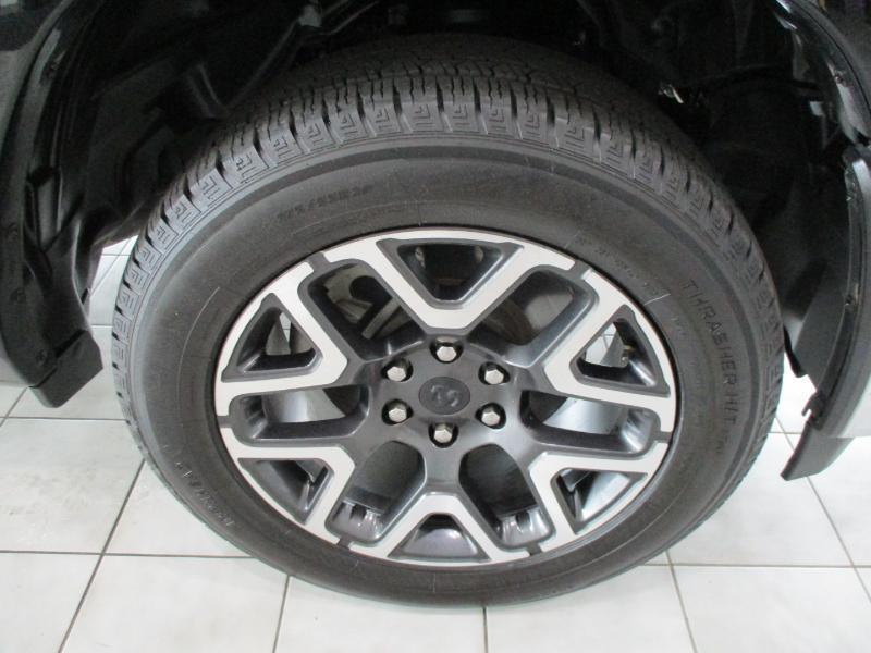 RAM 1500 Laramie Crew Cab SWB 4WD 2025