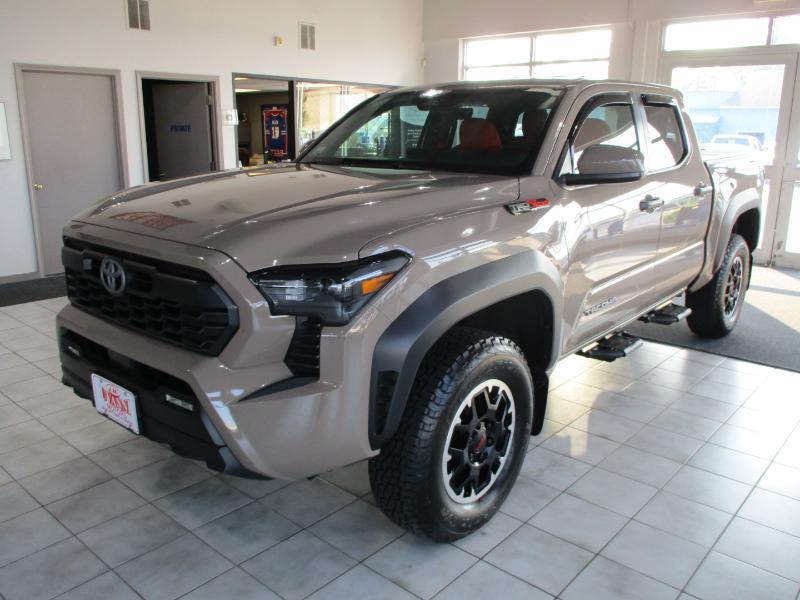 Toyota Tacoma TRD Offroad Dbl Cab 4WD at 2026