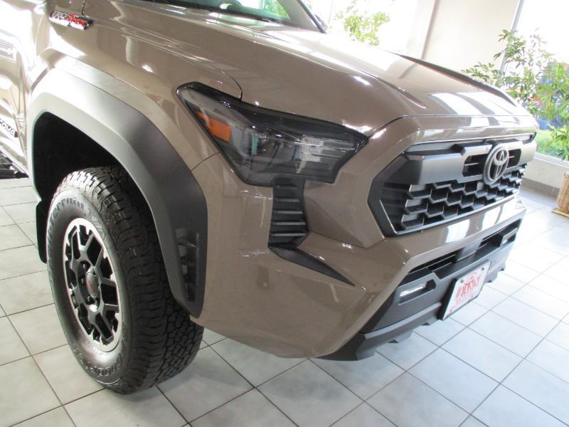 Toyota Tacoma TRD Offroad Dbl Cab 4WD at 2026