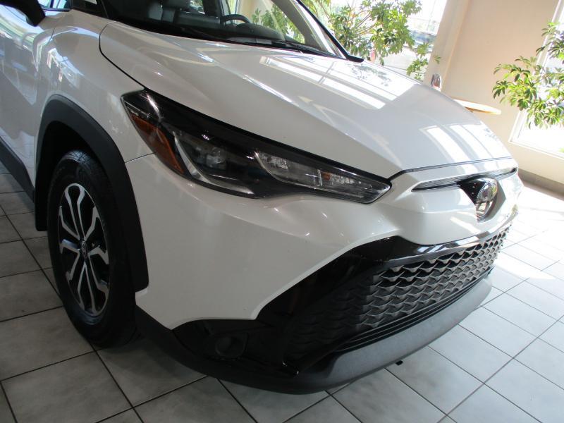 Toyota Corolla Cross SE Hybrid 4D SUV AWD 2025
