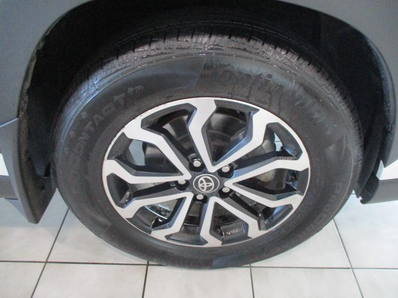 Toyota Corolla Cross SE Hybrid 4D SUV AWD 2025