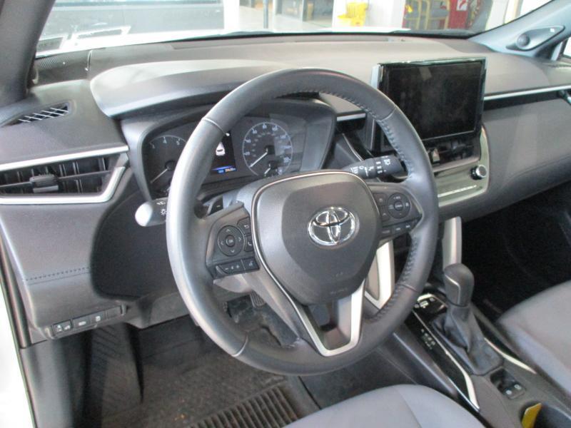 Toyota Corolla Cross SE Hybrid 4D SUV AWD 2025