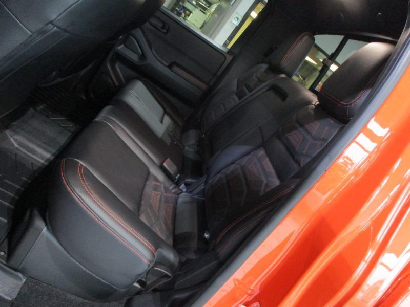 Nissan Frontier SV Crew Cab 4WD 2026