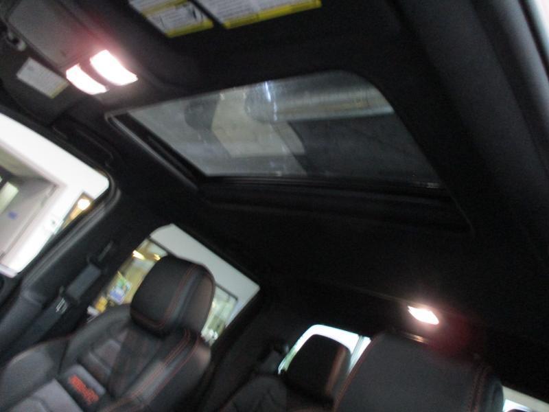 Nissan Frontier SV Crew Cab 4WD 2026