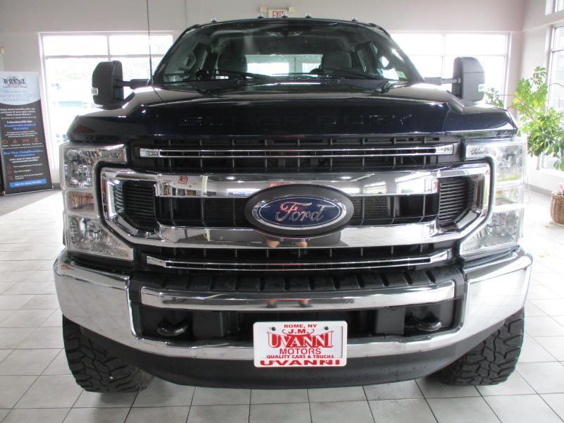 Ford F-250 SD XL SuperCab 4WD 2022
