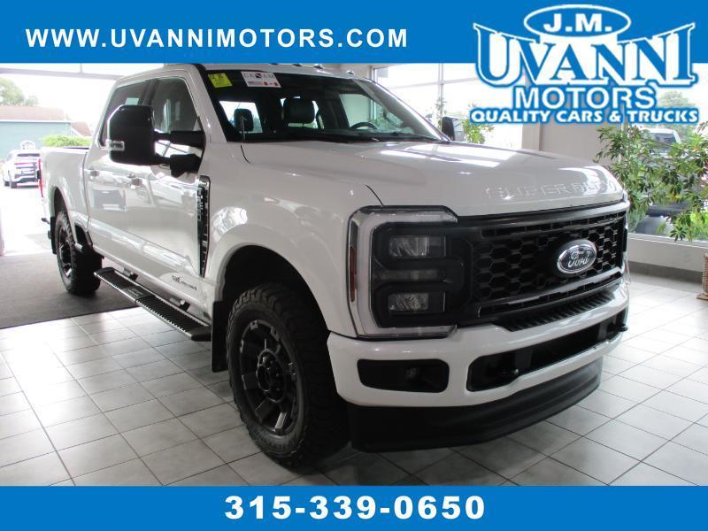 Ford F-250 SD Lariat Crew Cab 4WD 2024