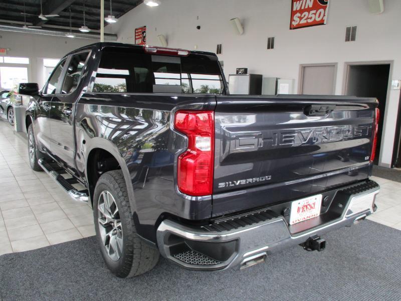 Chevrolet Silverado 1500 LT Crew Cab 4WD 2023