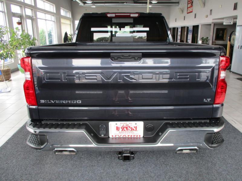 Chevrolet Silverado 1500 LT Crew Cab 4WD 2023
