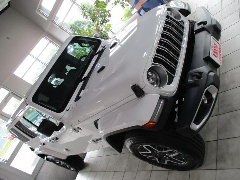 Jeep Wrangler Sahara 2026