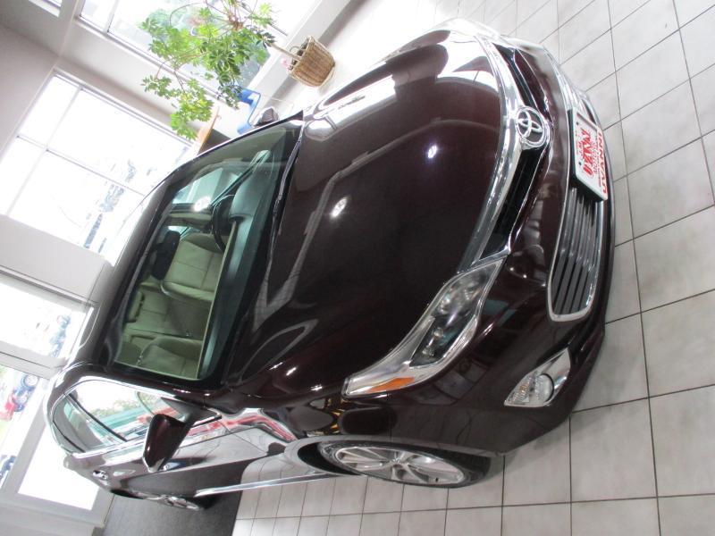 Toyota Avalon XLE Premium 2014