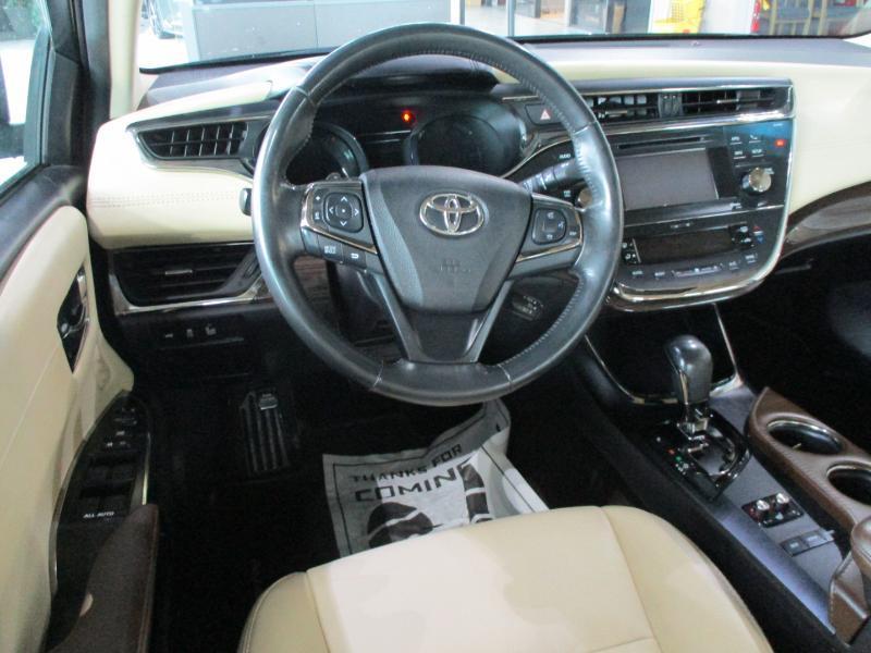 Toyota Avalon XLE Premium 2014