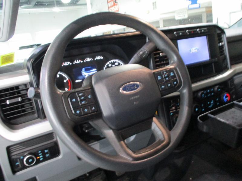 Ford F-250 SD XLT Crew Cab 4WD 2024