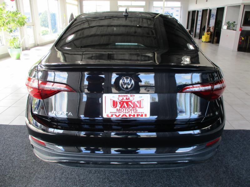 Volkswagen Jetta SE 2024