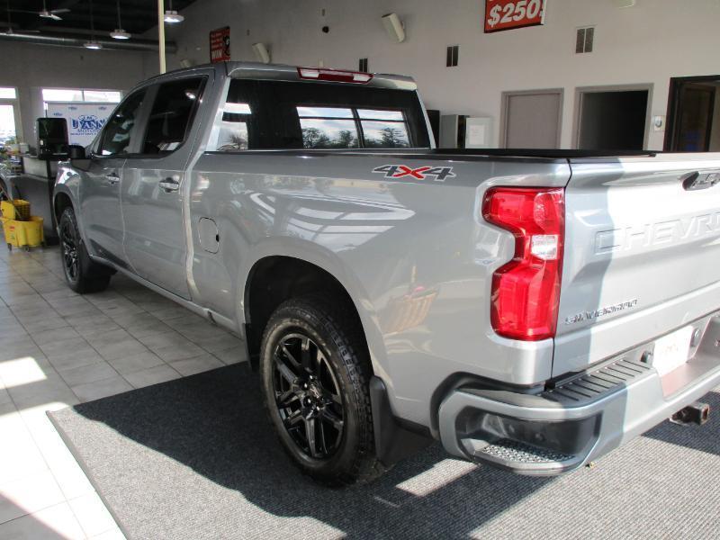Chevrolet Silverado 1500 RST Crew Cab 4WD 2025