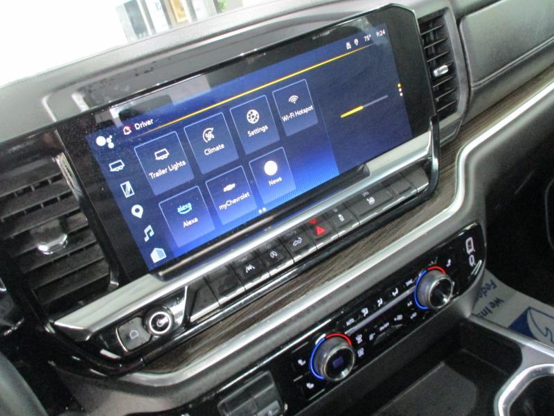 Chevrolet Silverado 1500 RST Crew Cab 4WD 2025