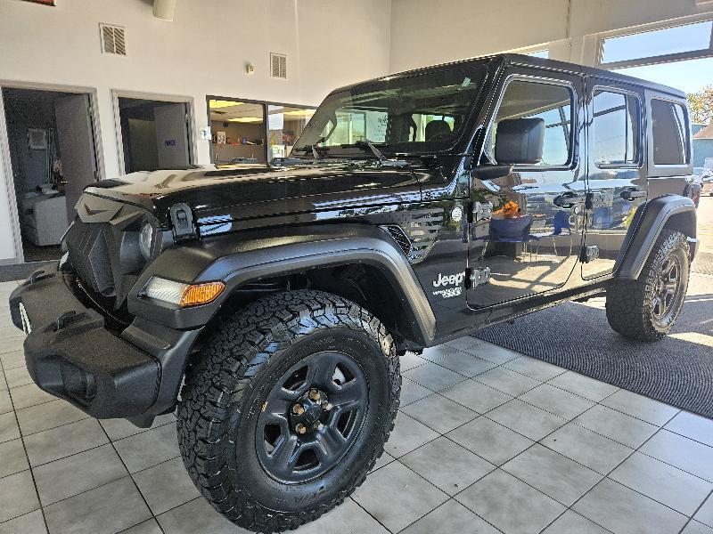 Jeep Wrangler Unlimited Sport 2021