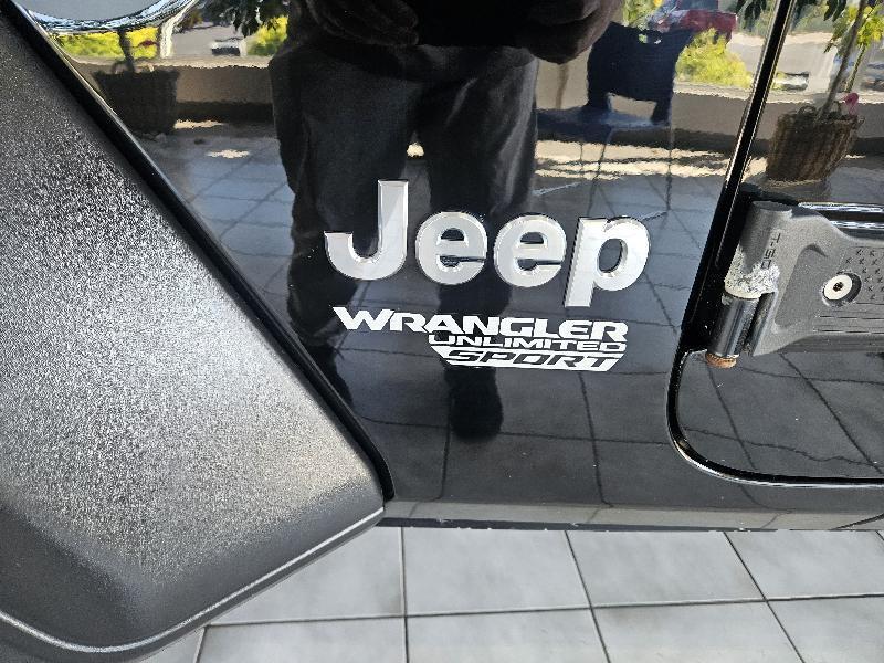 Jeep Wrangler Unlimited Sport 2021