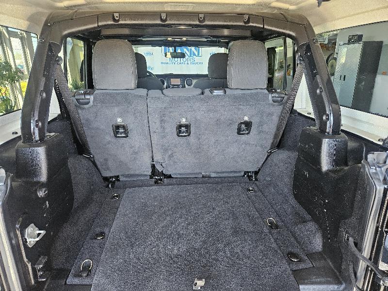 Jeep Wrangler Unlimited Sport 2021