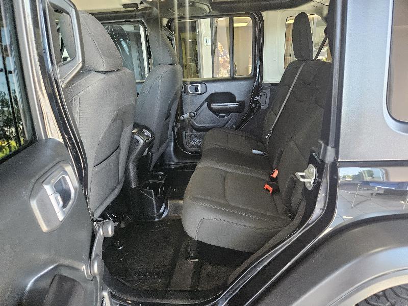 Jeep Wrangler Unlimited Sport 2021