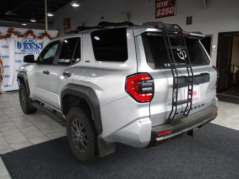 Toyota 4Runner TRD Sport 4WD 2025