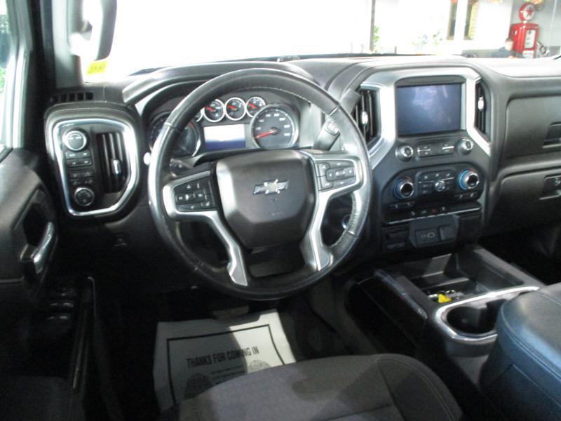 Chevrolet Silverado 1500 LT Trail Boss Crew Cab Long Box 4WD 2021
