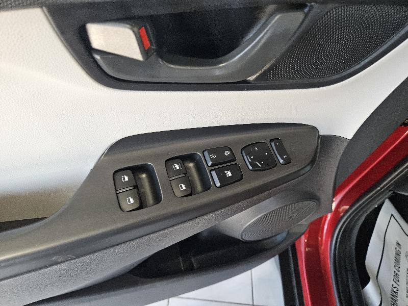 Hyundai Kona SE AWD 2023