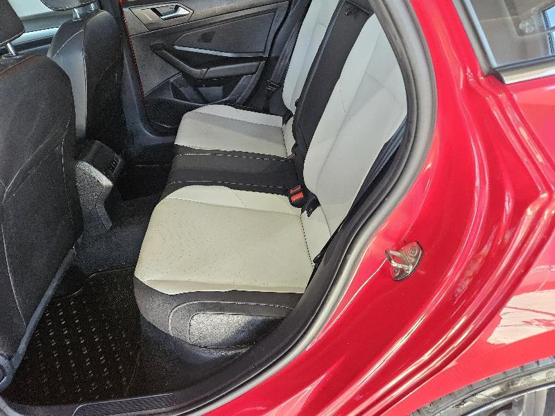 Volkswagen Jetta 1.4T S 6M 2021