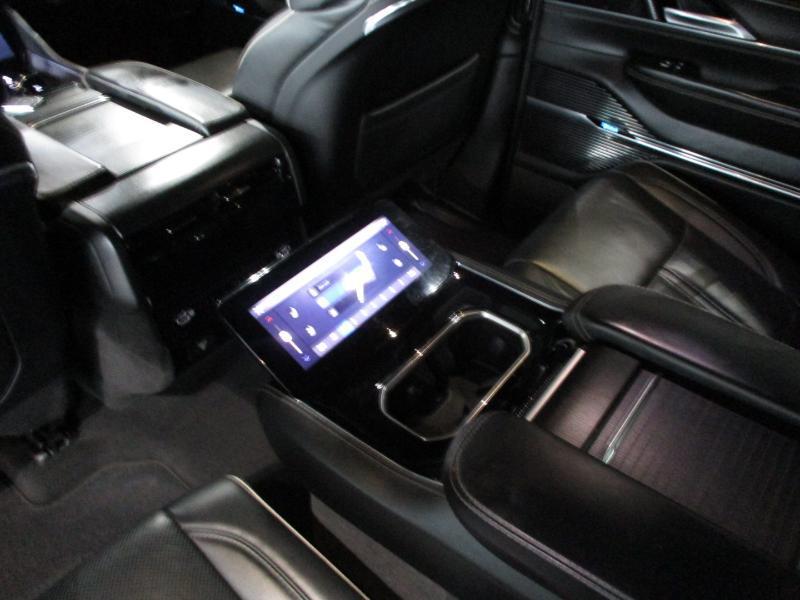 Jeep Grand Wagoneer  2024