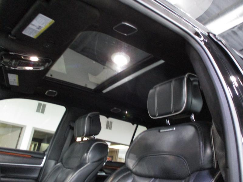 Jeep Grand Wagoneer  2024