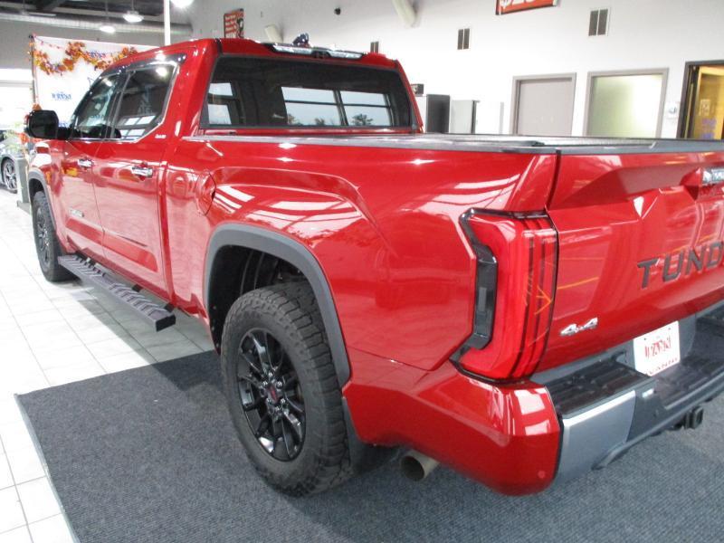 Toyota Tundra Limited CrewMax 4WD Long Bed 2023