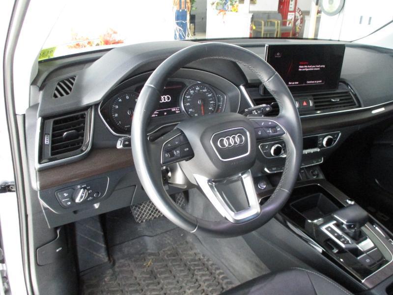 Audi Q5 2.0T Premium quattro 2023