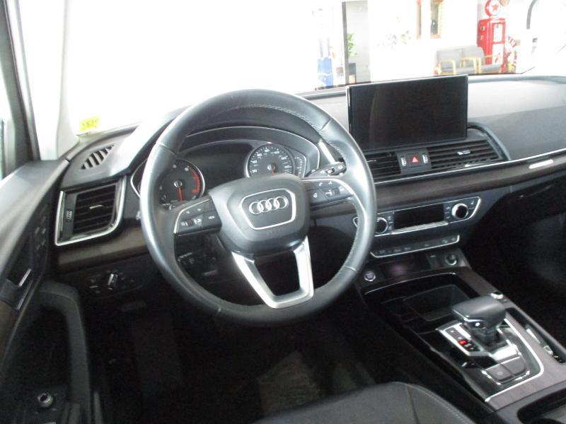 Audi Q5 2.0T Premium quattro 2023