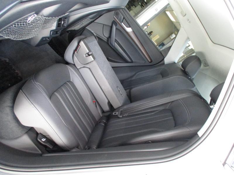 Audi Q5 2.0T Premium quattro 2023