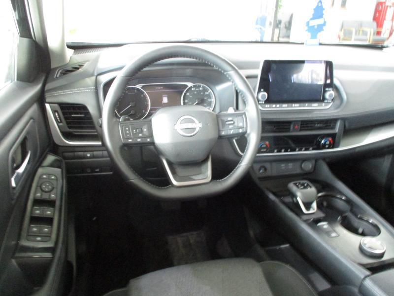 Nissan Rogue SV AWD 2026