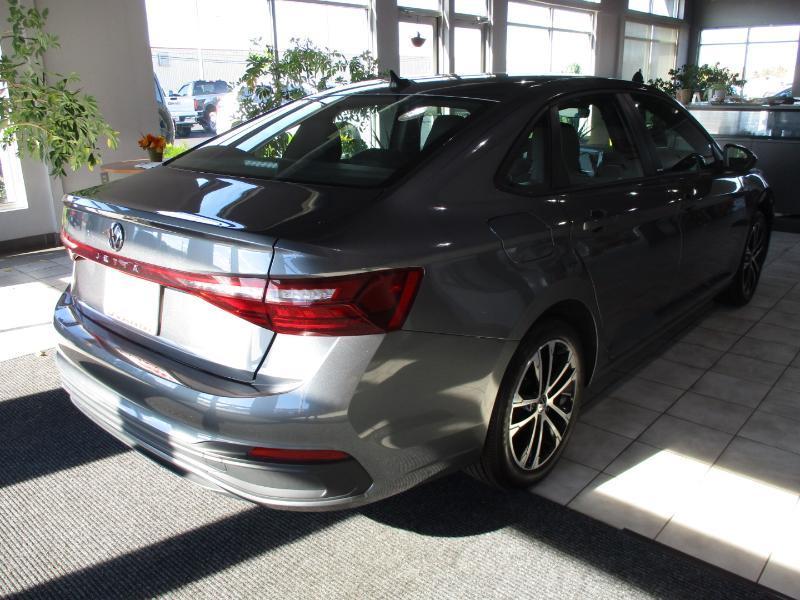 Volkswagen Jetta Sport 2025