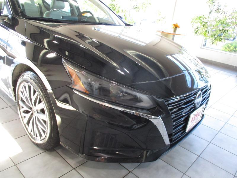 Nissan Altima 2.5 SV 2025