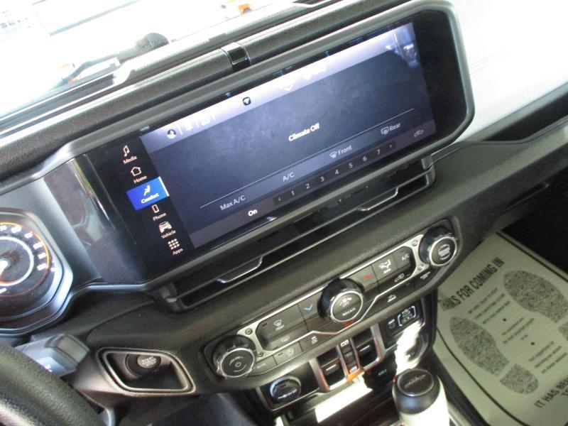 Jeep Gladiator  2025