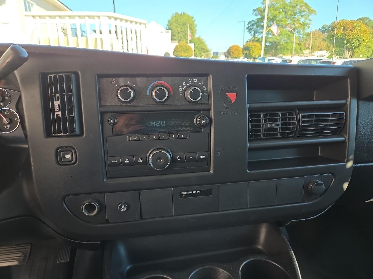 GMC Savana G1500 Cargo 2014