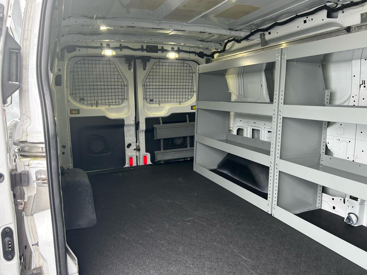 Ford Transit T-150 148" Low Rf 8600 GVWR Sliding RH Dr 2017