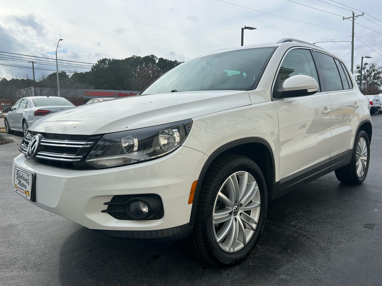 Volkswagen Tiguan S 2012