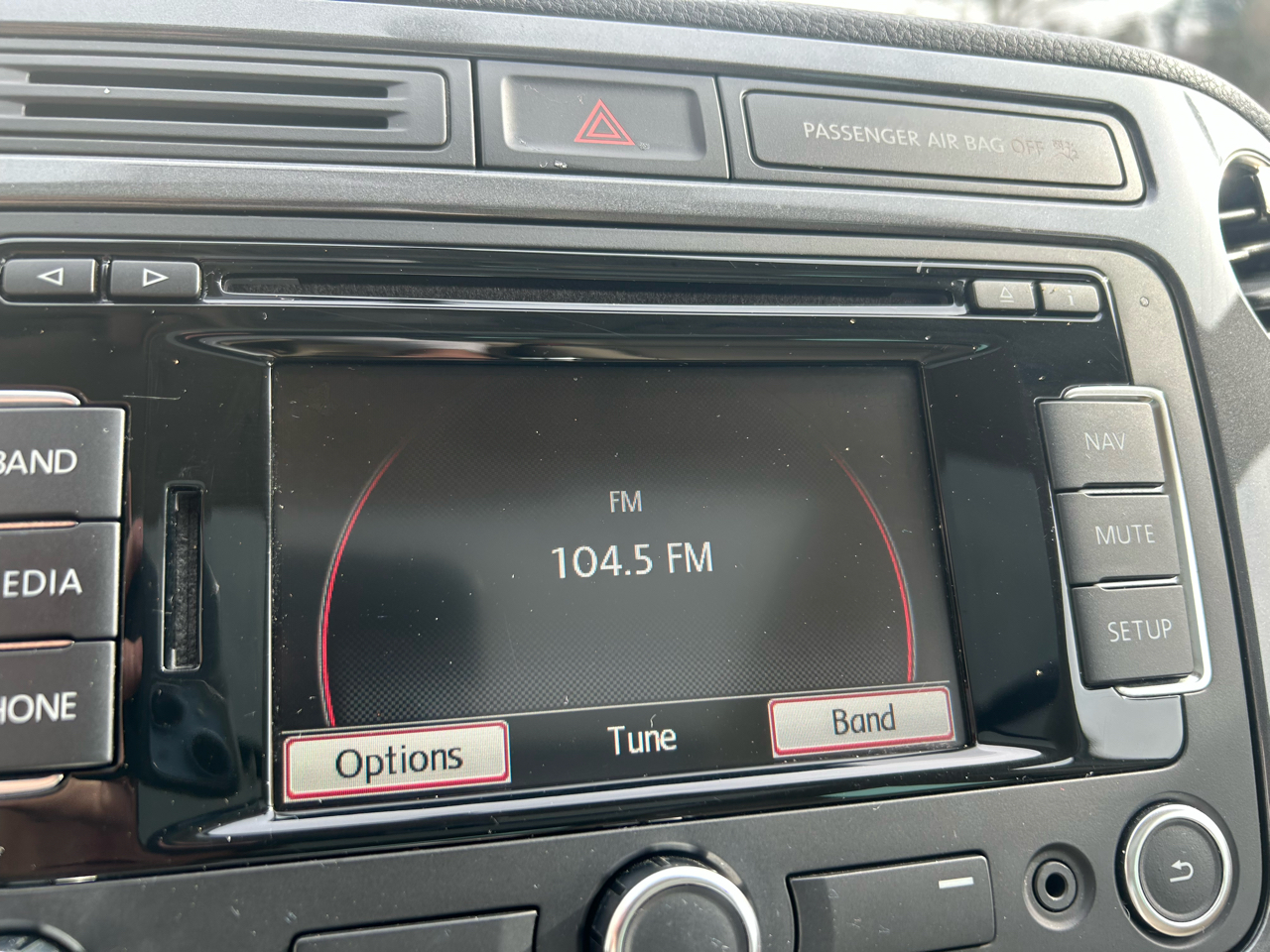 Volkswagen Tiguan S 2012