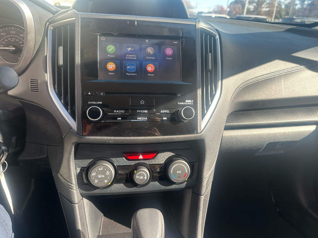 Subaru Impreza Premium 5-door CVT 2020