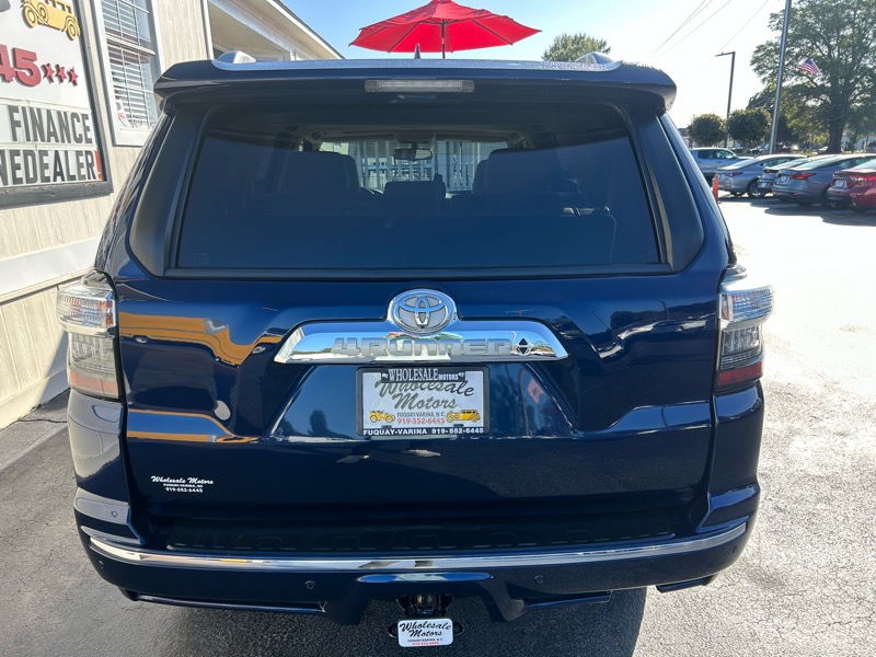2018 Toyota 4Runner Limited 4WD V6 photo 6