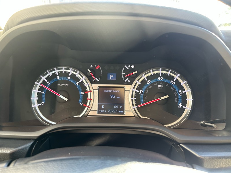 2018 Toyota 4Runner Limited 4WD V6 photo 12