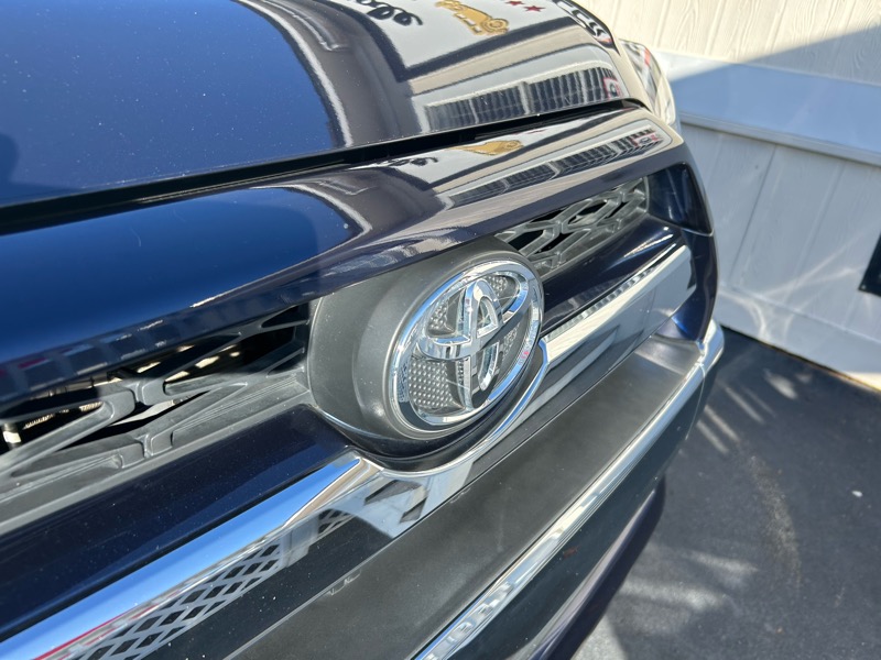 2018 Toyota 4Runner Limited 4WD V6 photo 36