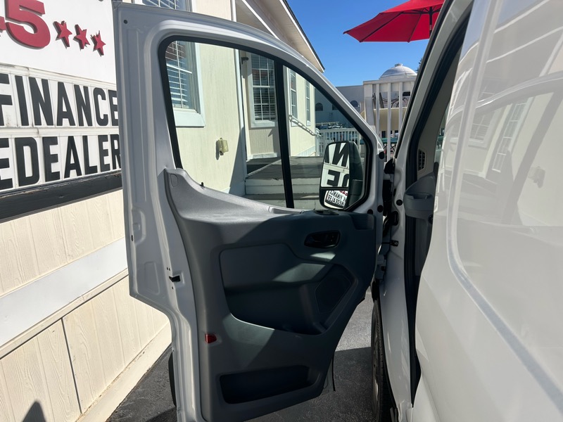 Ford Transit 150 Van Low Roof 60/40 Pass. 130-in. WB 2019 Ford Transit 150 Van Low Roof 60/40 Pass. 130-in. WB 2019