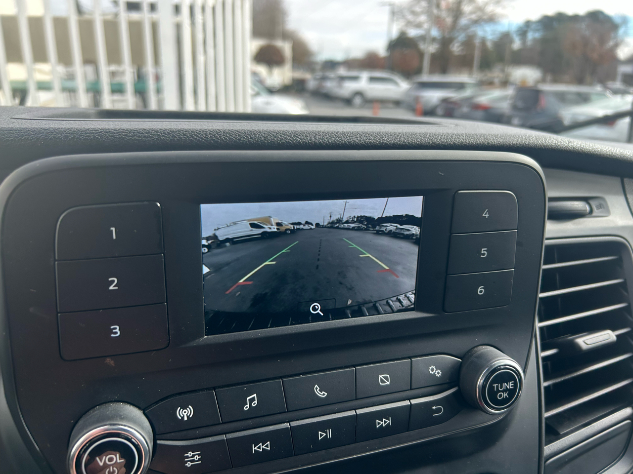 Ford Transit 250 XL 2024