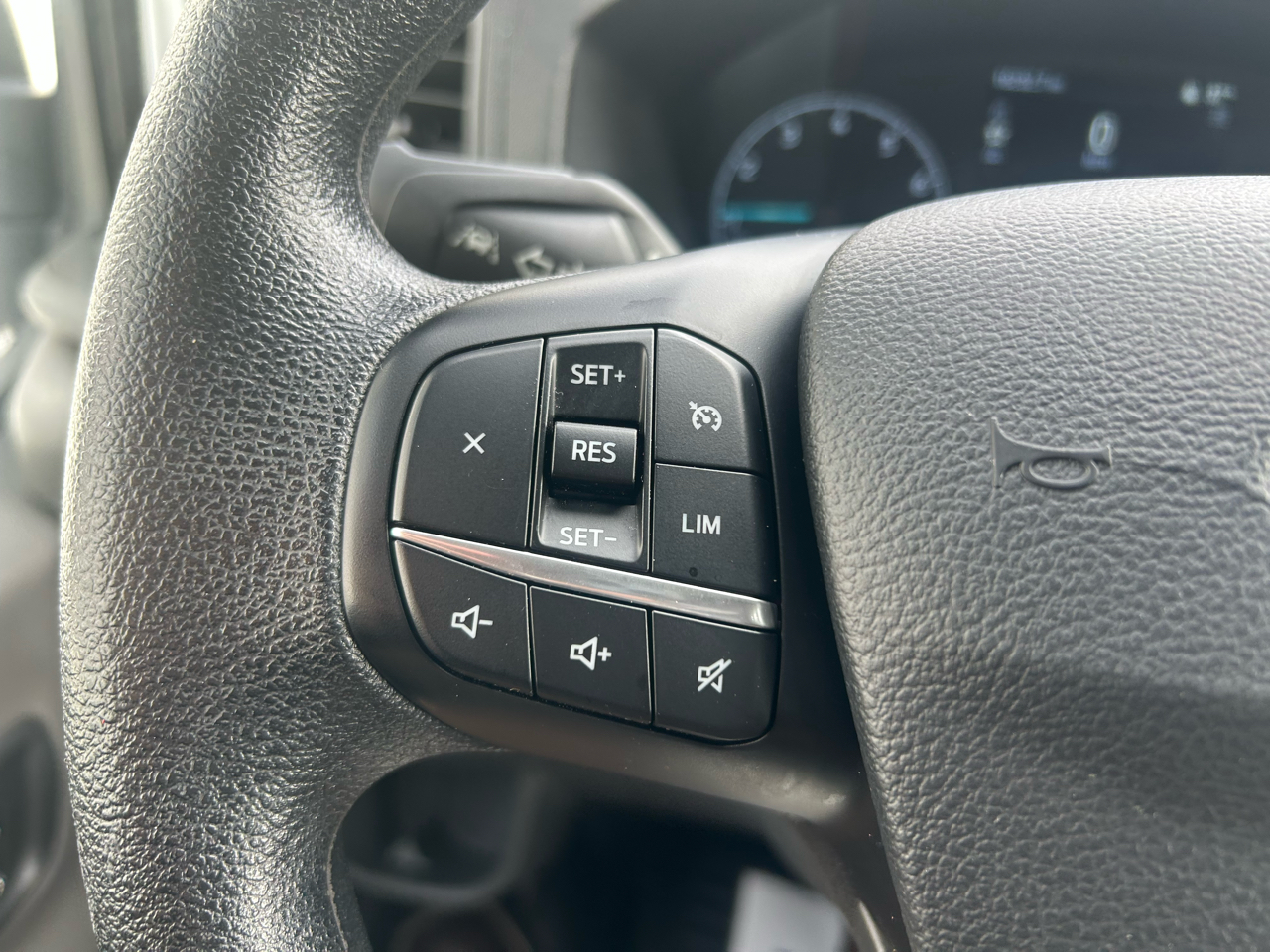 Ford Transit 250 XL 2024