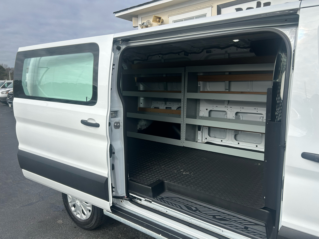 Ford Transit 250 XL 2024